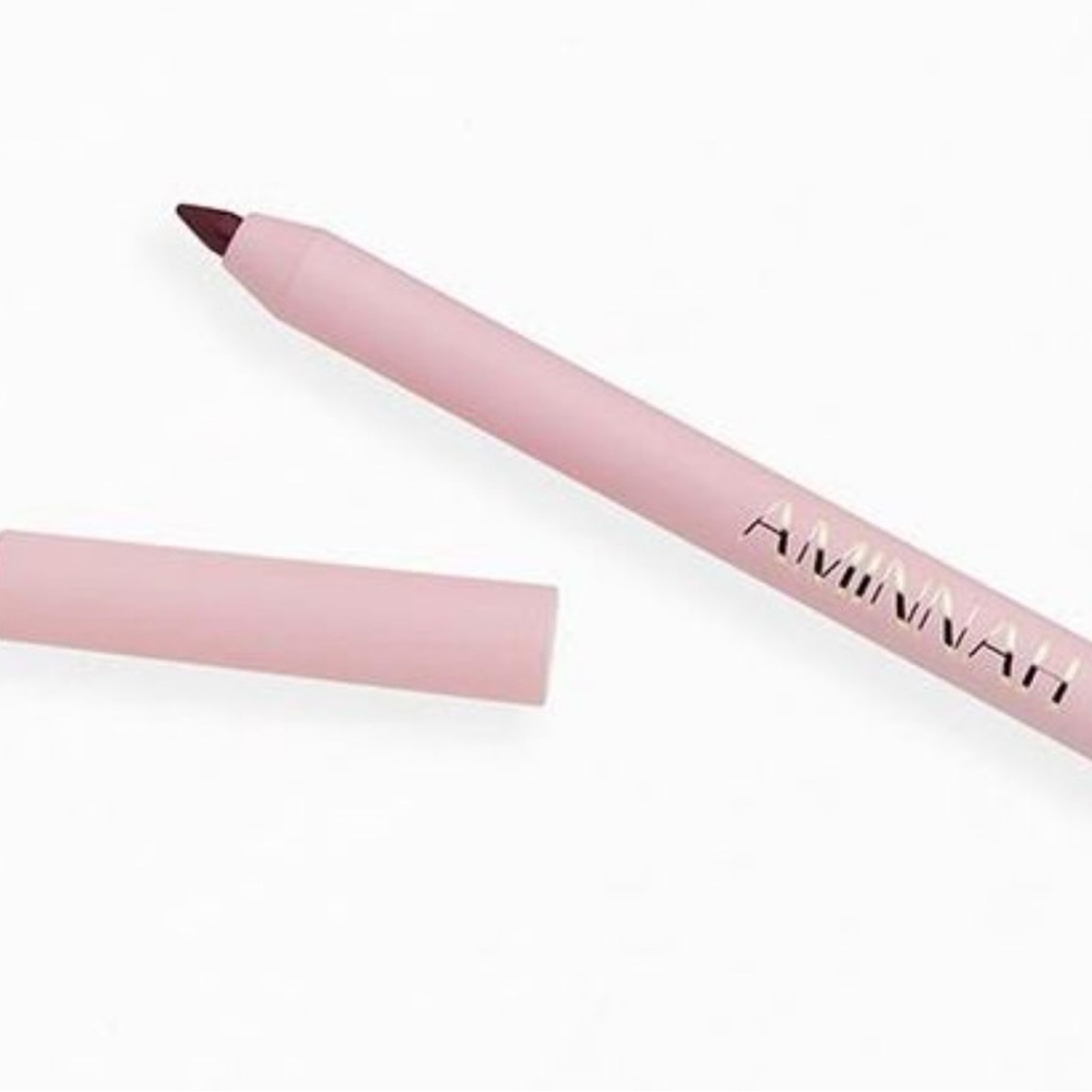 Aminnah Hot Rose lip Liner